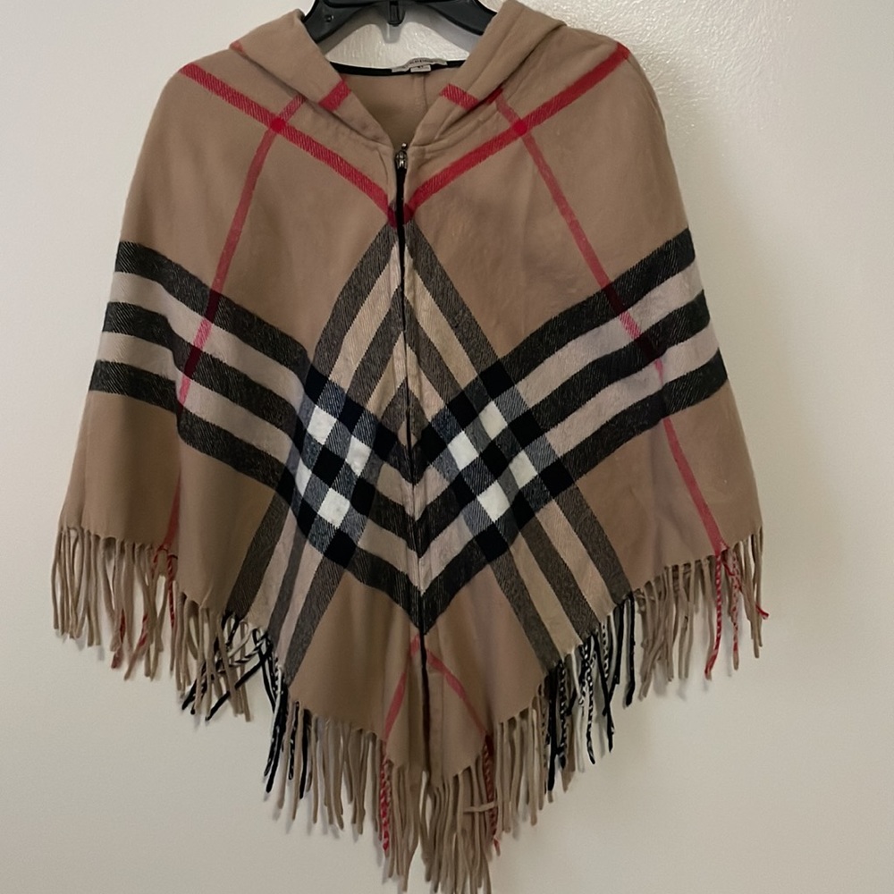 Burberry Poncho cloak kids or xs adult